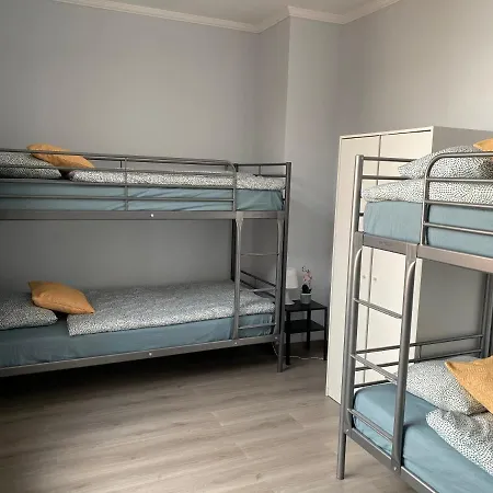 Plantin 3 Sleeping 2 Bathrooms. Antwerp